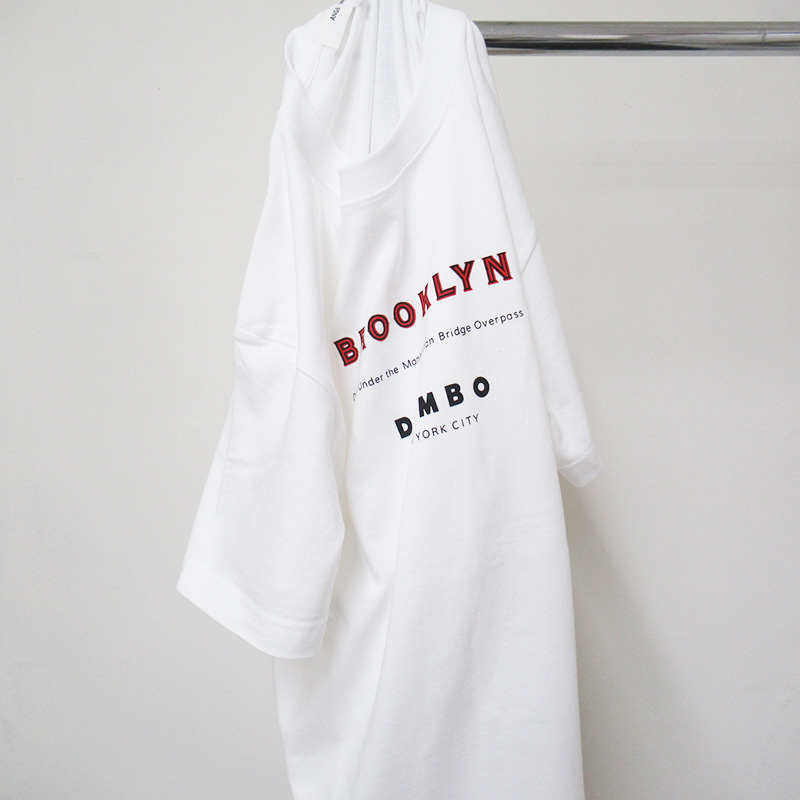 ANGE IN DISGUISE プリントTシャツ ”BROOKLYN DAMBO”/wh＊red＊bk